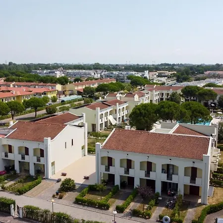 Villaggio Calycanthus شقة بيبيوني