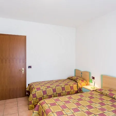 شقة Villaggio Calycanthus بيبيوني